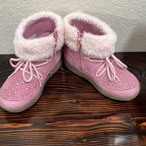 Basically New,Cute Stride Rite Faux Fur boots